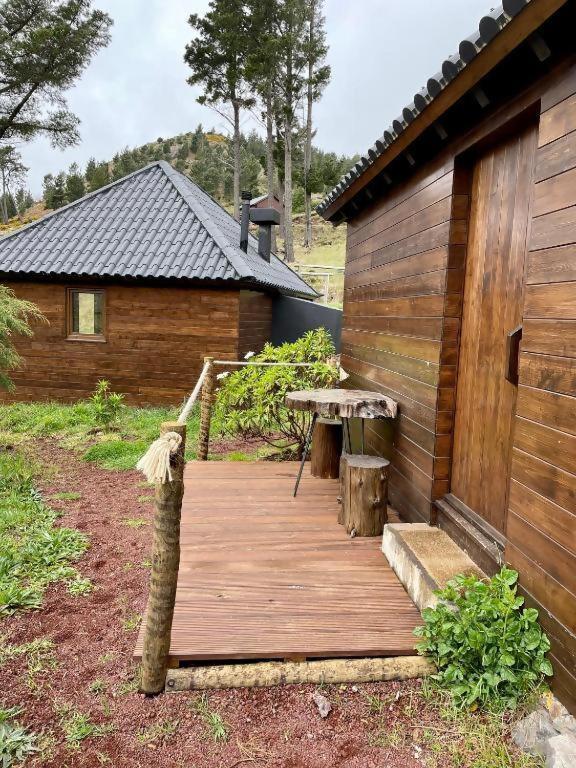 Hotel Mountain Eco Shelter 2 à Funchal  Extérieur photo
